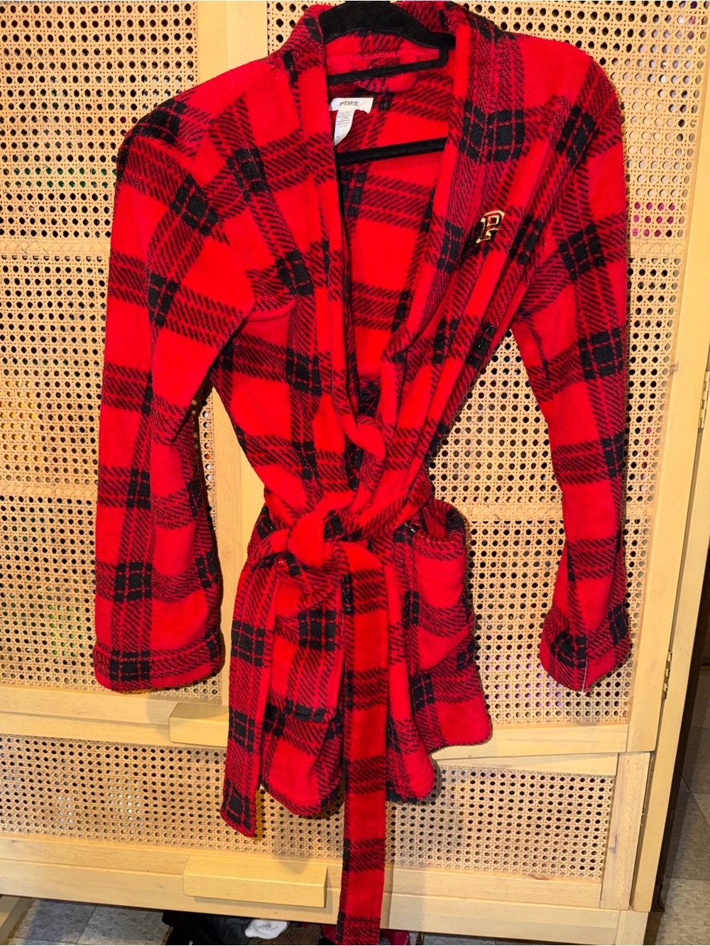 PINK Victoria's Secret Cozy Robe Red black Buffalo Plaid size XS/S